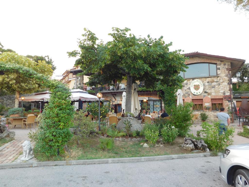 Hotel Rosati Чиуси Екстериор снимка