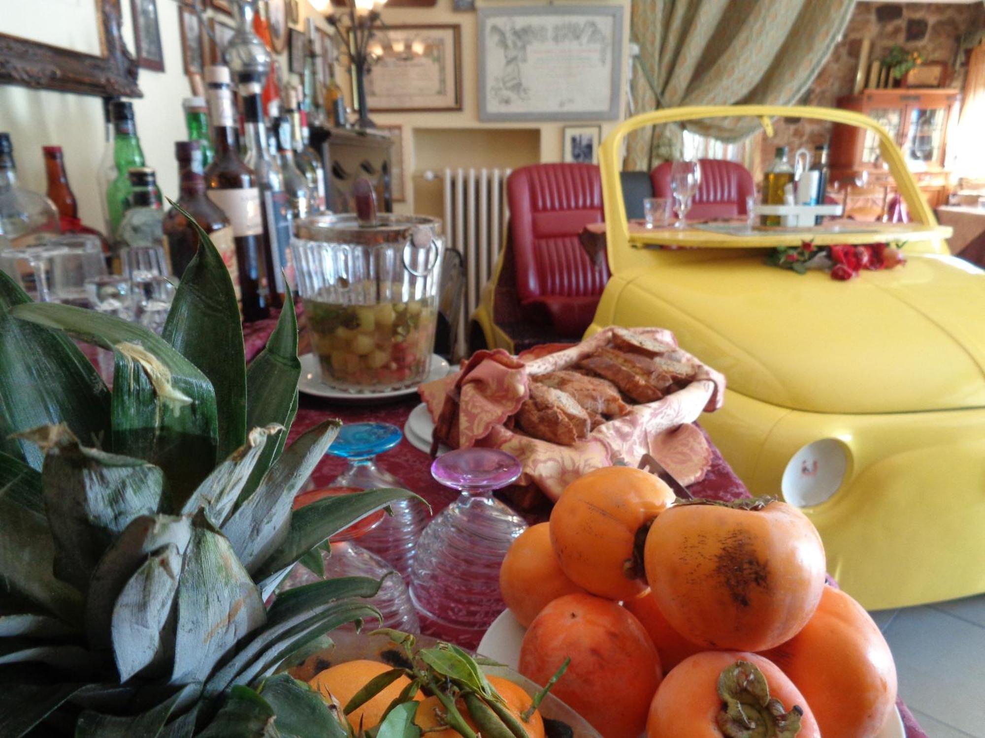 Hotel Rosati Чиуси Екстериор снимка